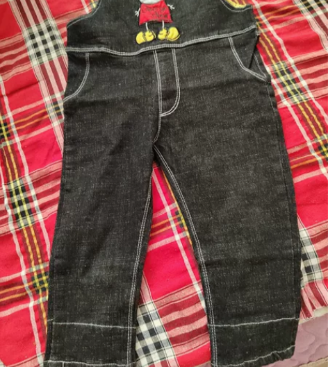 全新110码儿童背带牛仔裤15元包邮 感兴...