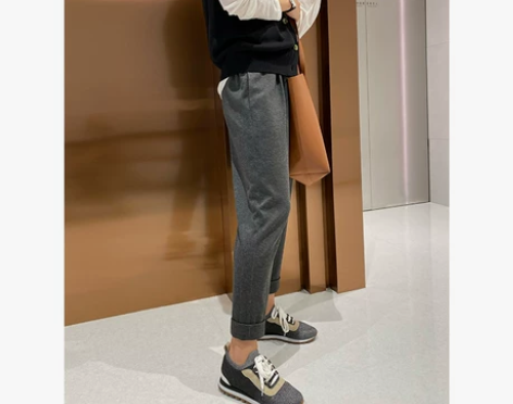 千年等一回的卫裤！！！好笔挺的针织休闲裤，...