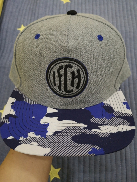 彪马帽子，全新未戴过。