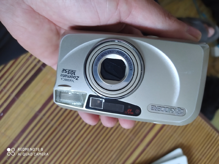 kyocera相机105Se，成色如图所示...