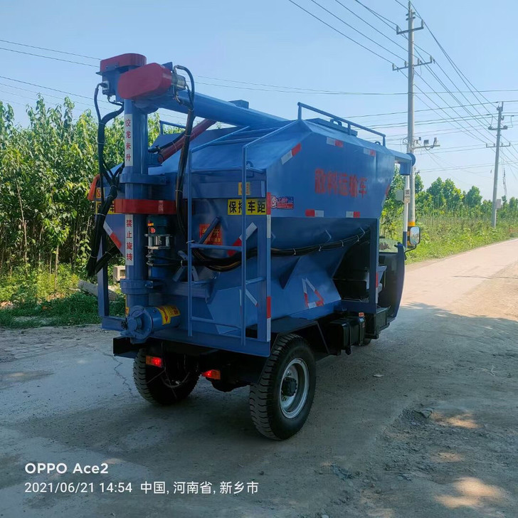 新能源电动三轮上料机，超大电瓶，摆臂自动旋...