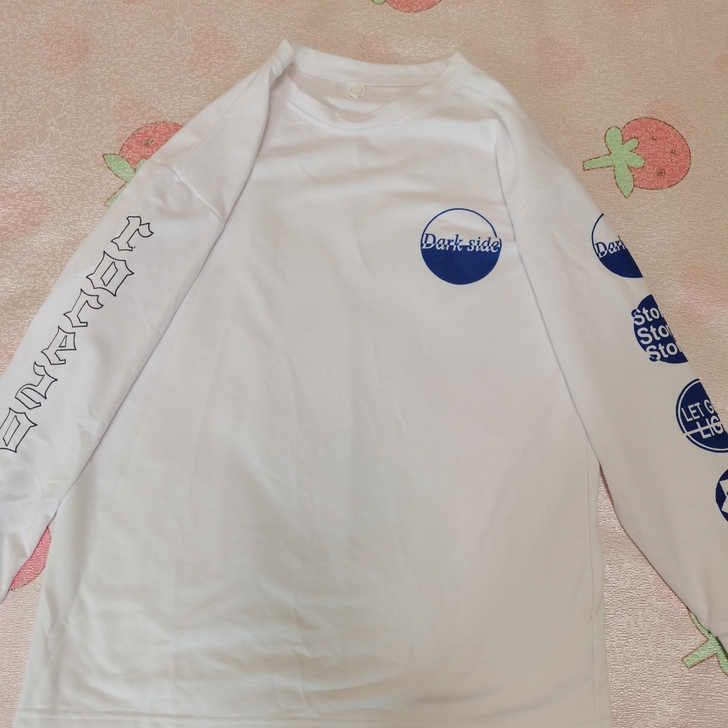 长袖T恤 全新的