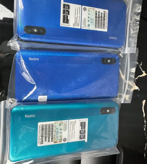 红米9A  6+128 公司3月份购入 后...