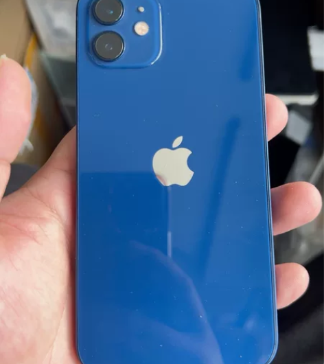 苹果12国行全网通5G,内存128G,换过...
