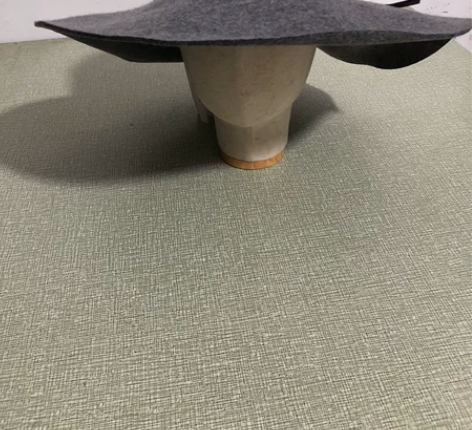 纯羊毛超大帽檐礼帽，大蝴蝶结装饰，羊毛材质...