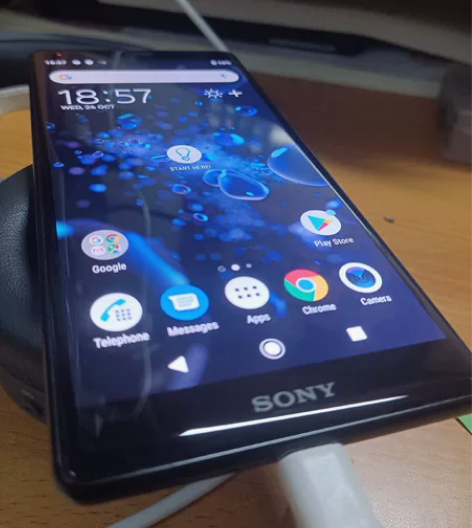 出索尼xz2日版一台 4+64，骁龙845...