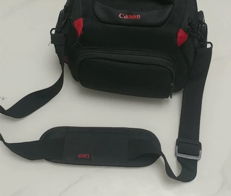 佳能相机包，没背过几次9.5成新+，，放柜...