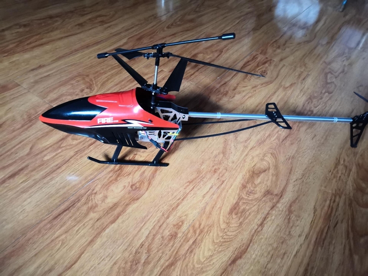 家里闲置的小玩意，给小孩玩的，小孩也不玩了...