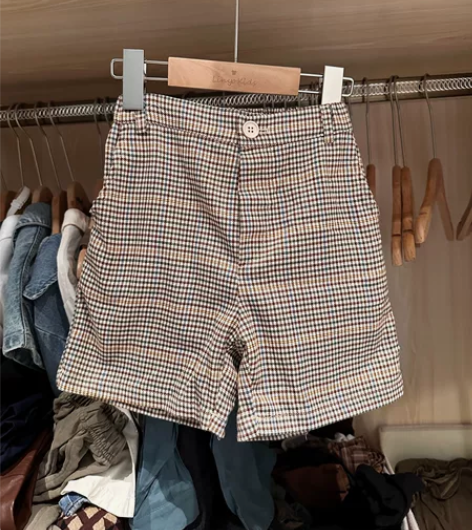 复古格子短裤 110码 穿一 感兴趣的话点...