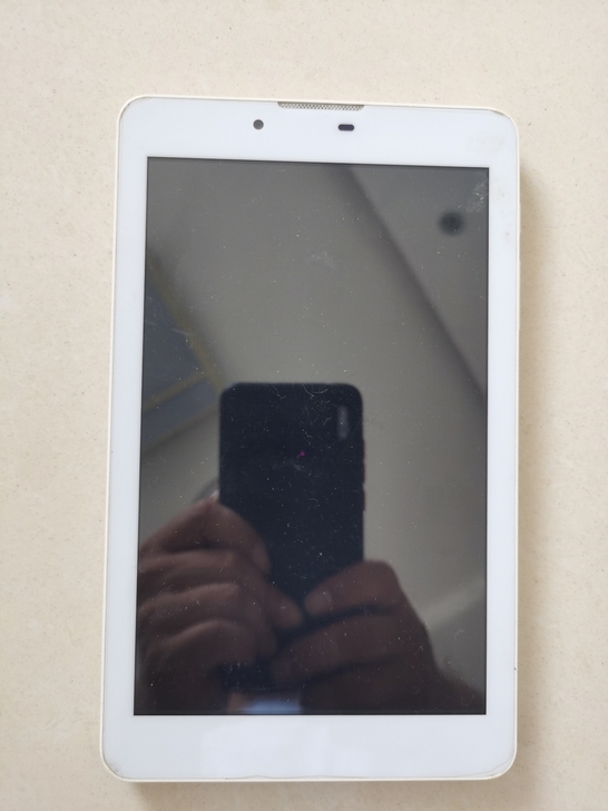 出售闲置台电P70 平板通话手机,功能正常...