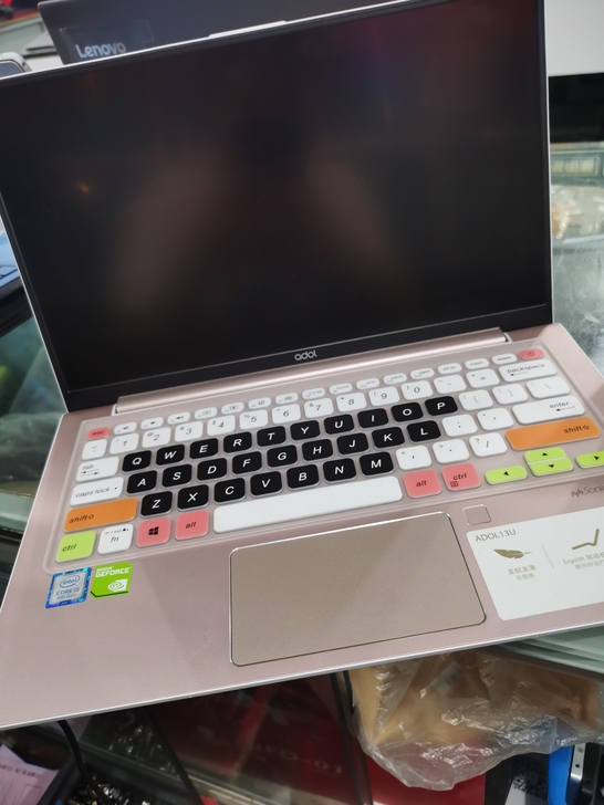 华硕笔记本a豆 成色可以 八代i5...