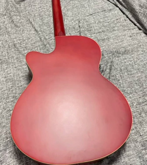 吉他 自用的 买来也学不会 忍痛割爱 低价...