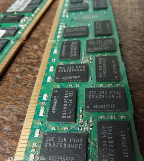 三星8Gb内存条 感兴趣的话点“我想要”和...