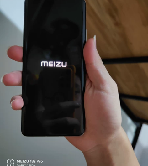 魅族18por 8+256g，无烧屏无老化...