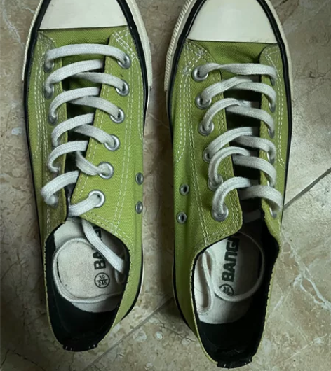 帆布鞋 普通帆布鞋 39码 感兴趣的话点“...