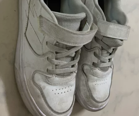 安踏小白鞋33码 抖音旗舰店购入 现如图 ...