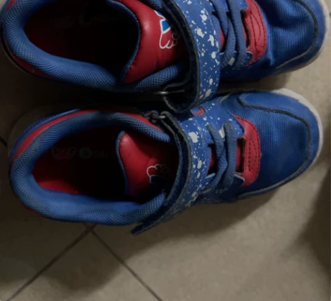 特步童鞋30码，其实没怎么穿，只是没洗，男...