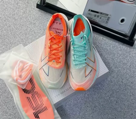 特步160X 3.0 Pro，尺码齐全，团...