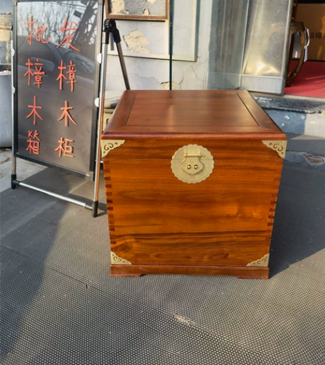 木箱子换鞋凳坐箱香樟木床头柜实木方箱婚庆箱...