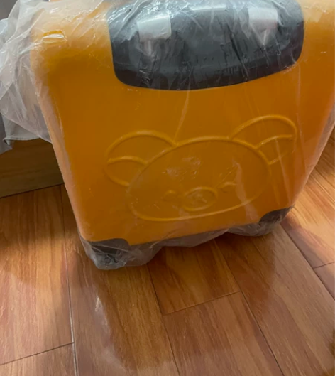 儿童拉杆箱，非常便宜转，自取 感兴趣的话点...