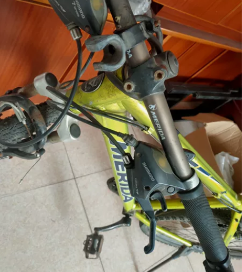 家里闲置一辆美利达山地车，好几千买的，V刹...