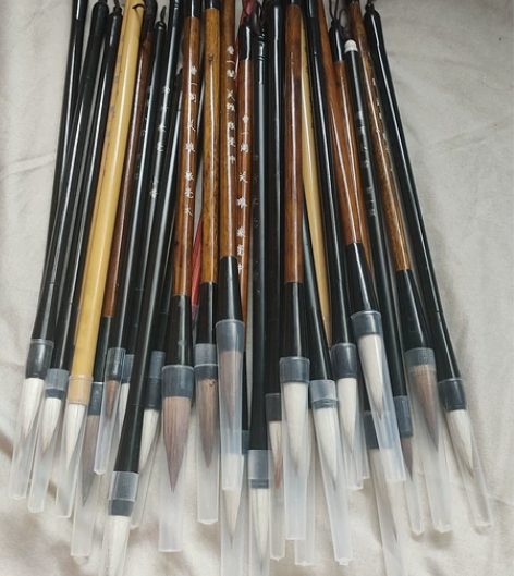 异朽阁 曹一阁毛笔 之前想学毛笔字一口气买...