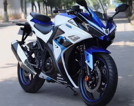 摩托车 全新V6跑车双缸水冷400cc国四