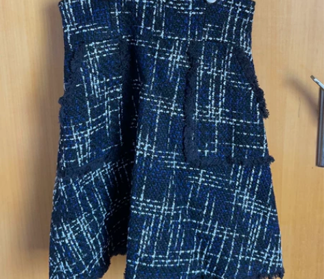 全新蓝色秋冬背带裙！ m码！！ 不包邮 运...