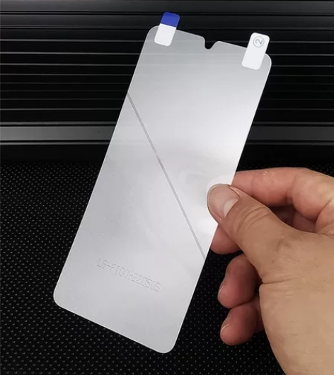 红米k50,原厂手机膜 感兴趣的话点“我想...