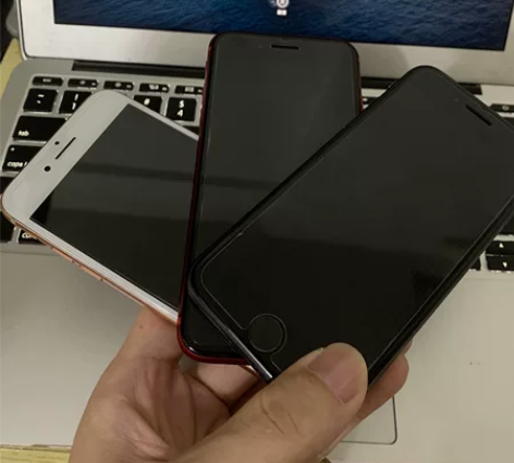 苹果iPhone 8内存64国行全网通4g...