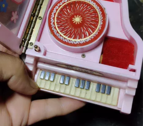 音乐盒，童年的回忆怀旧收藏，声音清脆锐耳，...