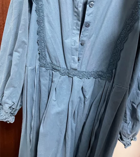 朝花夕拾买的，比较森系的裙子，没穿过几次，...