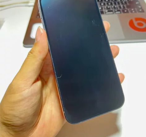 苹果12 64g 美版卡贴黑色 边框无明显...