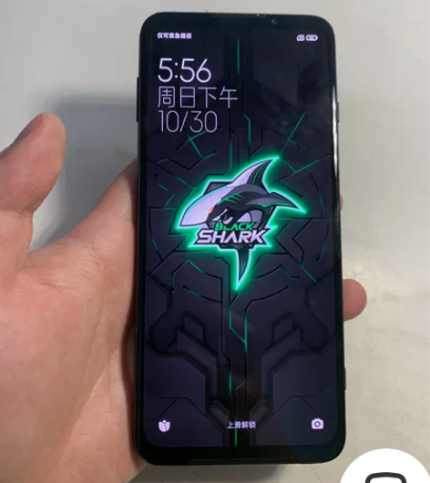 黑鲨游戏手机3S 12+128 黑色 特价...