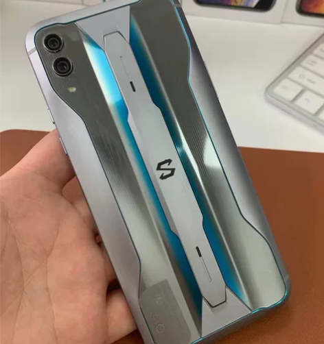 黑鲨2Pro游戏时间   8+128   ...