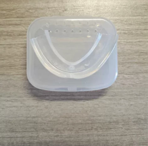 低价出全新搏击拳击篮球跆拳道护齿 [红圆]...