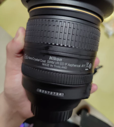 尼康24-120f4镜头 自用套头，某东购...