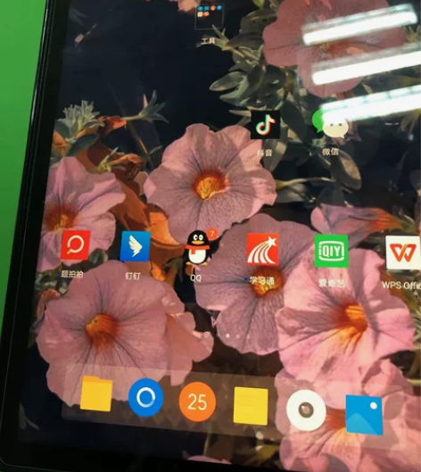 在淘宝旗舰店购买的 电池容量正常 因为电脑...