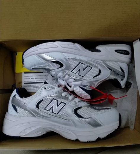 新百伦new balance 领跑女鞋38...