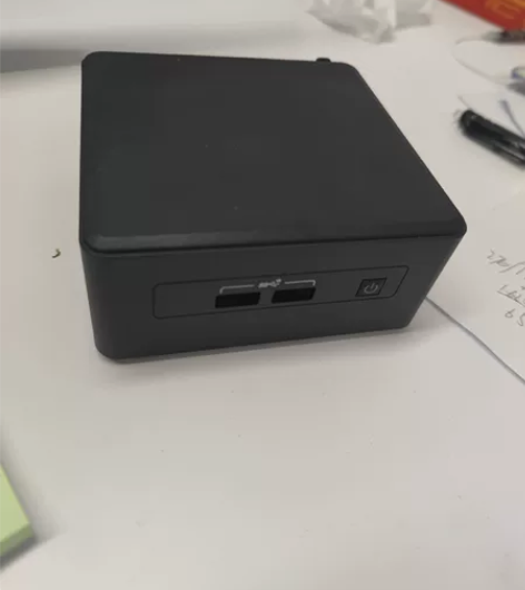 Intel Nuc11TNH厚款机箱，带硬...