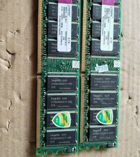 内存两条（废旧的），有用的联系，实物如图，...