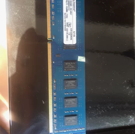 金士顿内存条自提给钱就出 感兴趣的话点“我...