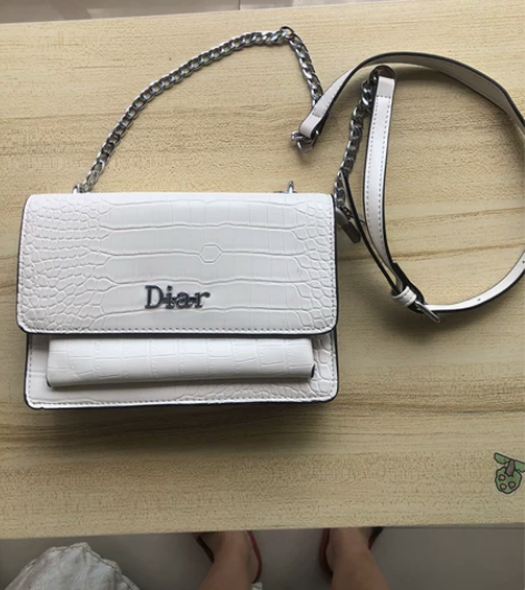 斜挎包单肩包，全新，兴化自提外地不包邮 感...