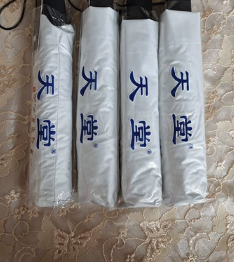 天堂伞,正品保证,质量好,全新有吊牌,黑胶...