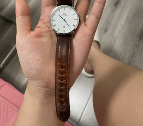 DW男款手表 9成新 感兴趣的话点“我想要...