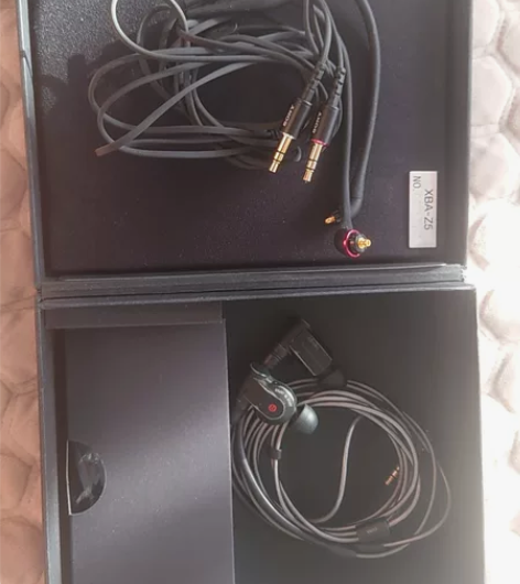 Sony/索尼 XBA-Z5 8新 耳机通病掉漆 有原包装 ...