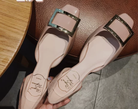 单鞋rv金属方扣2022新款夏季平底方头中空