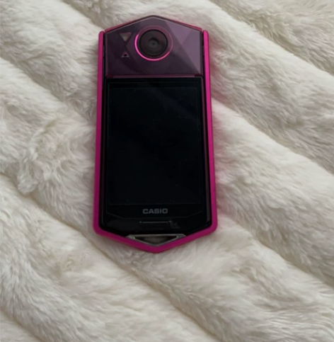 卡西欧自拍神器tr600,几乎全新,一点划...