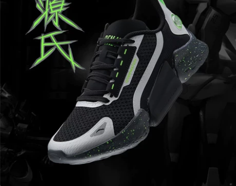 安踏41码跑鞋 直接拍