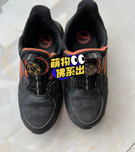 36码安踏运动鞋，童鞋，成色一般，实体专卖...